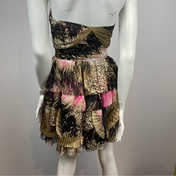 Diane von Furstenberg • Brighton Tiered silk chiffon Dress - Picture 5 of 16